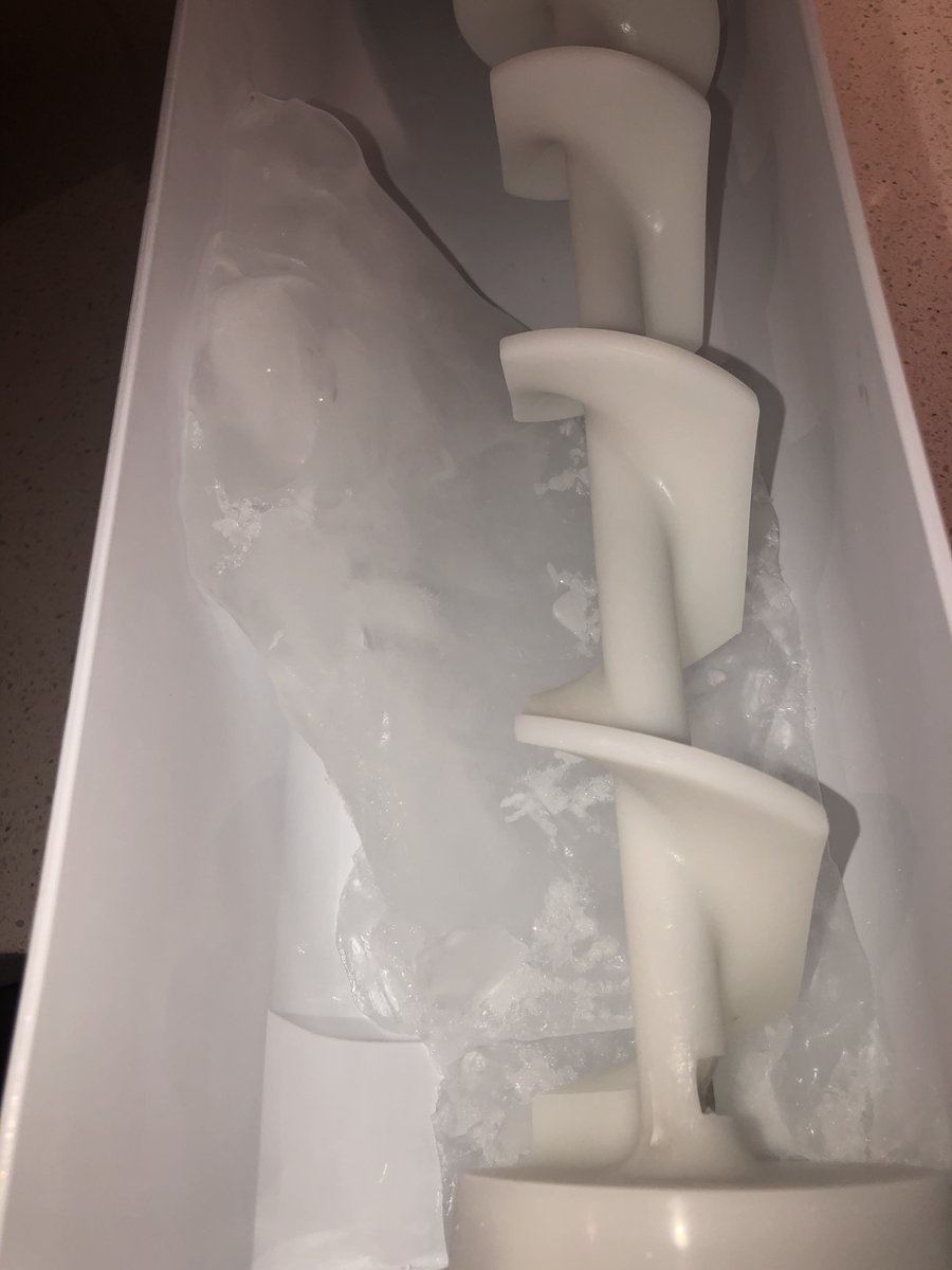 PatrickLaschin1's tweet photo. @Samsung Your products define you: Like 62,000 defective ice makers in your Samsung refrigerators since 2007. https://t.co/475yaDlGc0