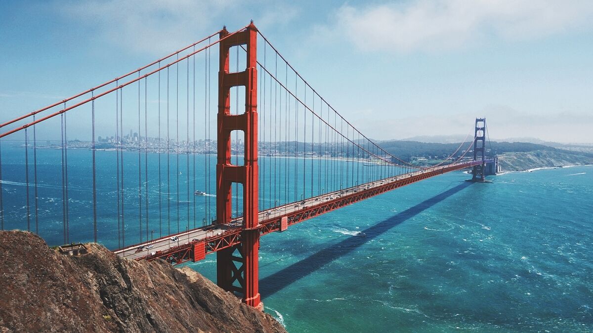 San Francisco, the City by the Bay, not only offers beautiful views of the San Francisco Bay, but an abundance of family fun and cultural experiences. 

📍 San Francisco 
DM for photo credit

#coveredtraveler #healthinsuranceplan #insurance #coveredvacations