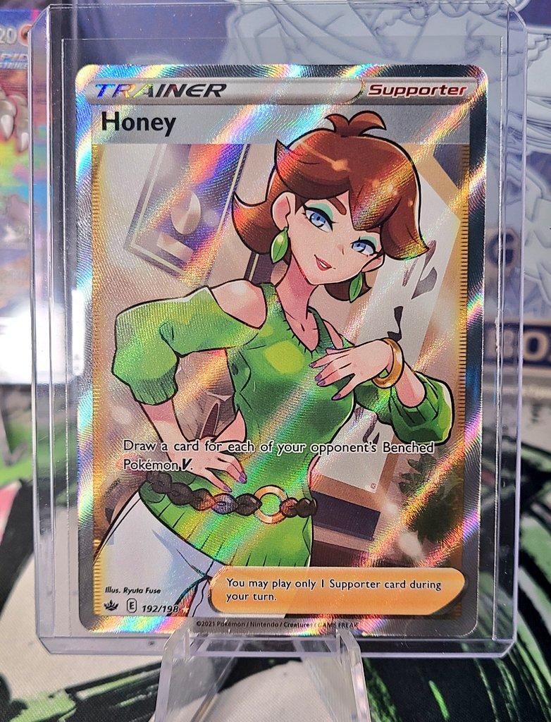GapToothGaymer's tweet photo. Ms. Honey from Chilling Reign for RickTexas777! Dude has epic luck! #pokémon #pokemoncards #pokemontcg #chillingreign #reignonme #Honey #TwitchStreamers #twitchstream #twitchgaymer https://t.co/EBGtPz34sd