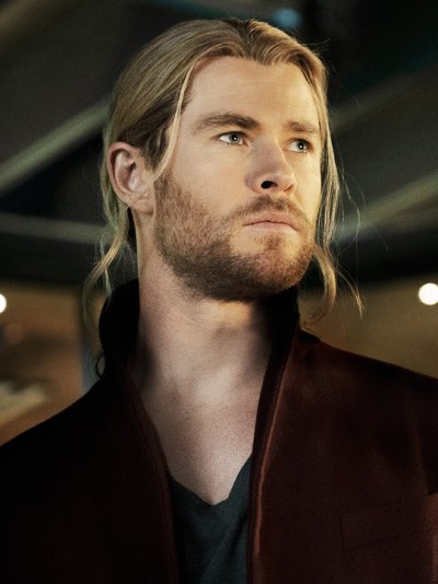 RT @king_Ioki: Long haired Thor served so many looks https://t.co/AGRok5kV5H