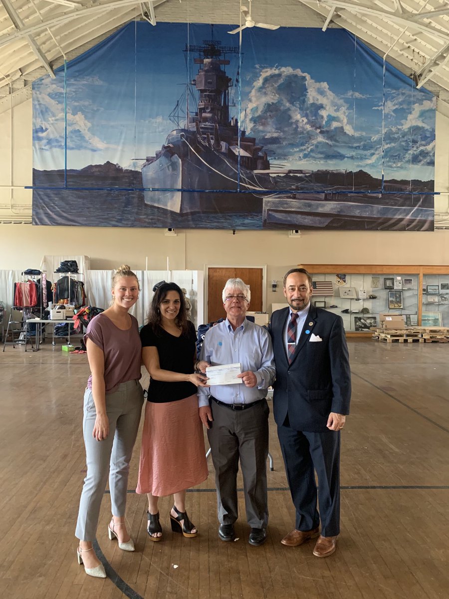 ⁦<a href="/nationalgridus/">National Grid US</a>⁩ once again privileged to sponsor and volunteer at another successful annual Stand Down at Veterans Inc. It was.a perfect day to join the hardworking Veterans Inc. team who always make a difference! ⁦<a href="/BobKievra/">Bob Kievra</a>⁩ ⁦<a href="/Whitee42/">Ed White</a>⁩ ⁦<a href="/AletaNGRID/">Aleta M. Fazzone</a>⁩
