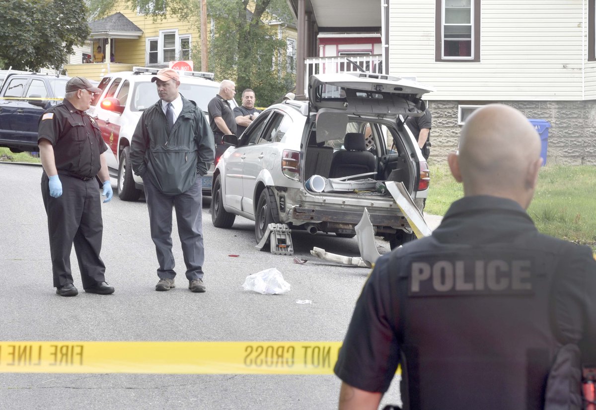 Happening now: Springfield (Ma.) police on the scene of a reported explosion in a vehicle on Foster Street that has killed one person.