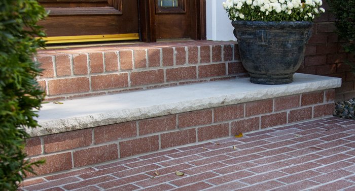 MetroCeramics's tweet image. Summer is here!

Enjoy the great outdoors and take some time to spruce up your outdoor living space.  One great way to upgrade your outdoor hardscape is with ceramic #quarrytile and #thinbrick available from Metropolitan Ceramics. 
ironrock.com