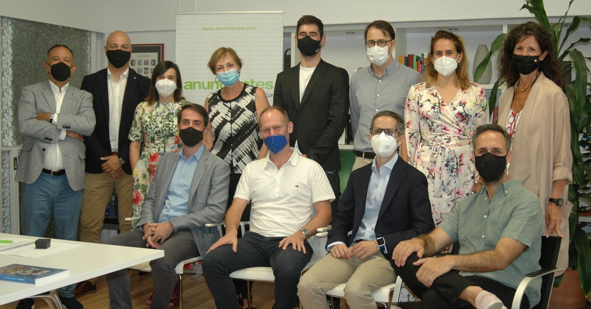 217 casos inscritos en los <a href="/PremiosEficacia/">Premios Eficacia</a> #eficacia2021. 

Es la segunda cifra más alta en inscripciones, a solo 5 casos del récord de 2017 (222).

Participan 105 anunciantes y 108 agencias. De ellos, 30 nuevos anunciantes y 33 agencias.

🔗 anunciantes.com/noticia/217-ca…