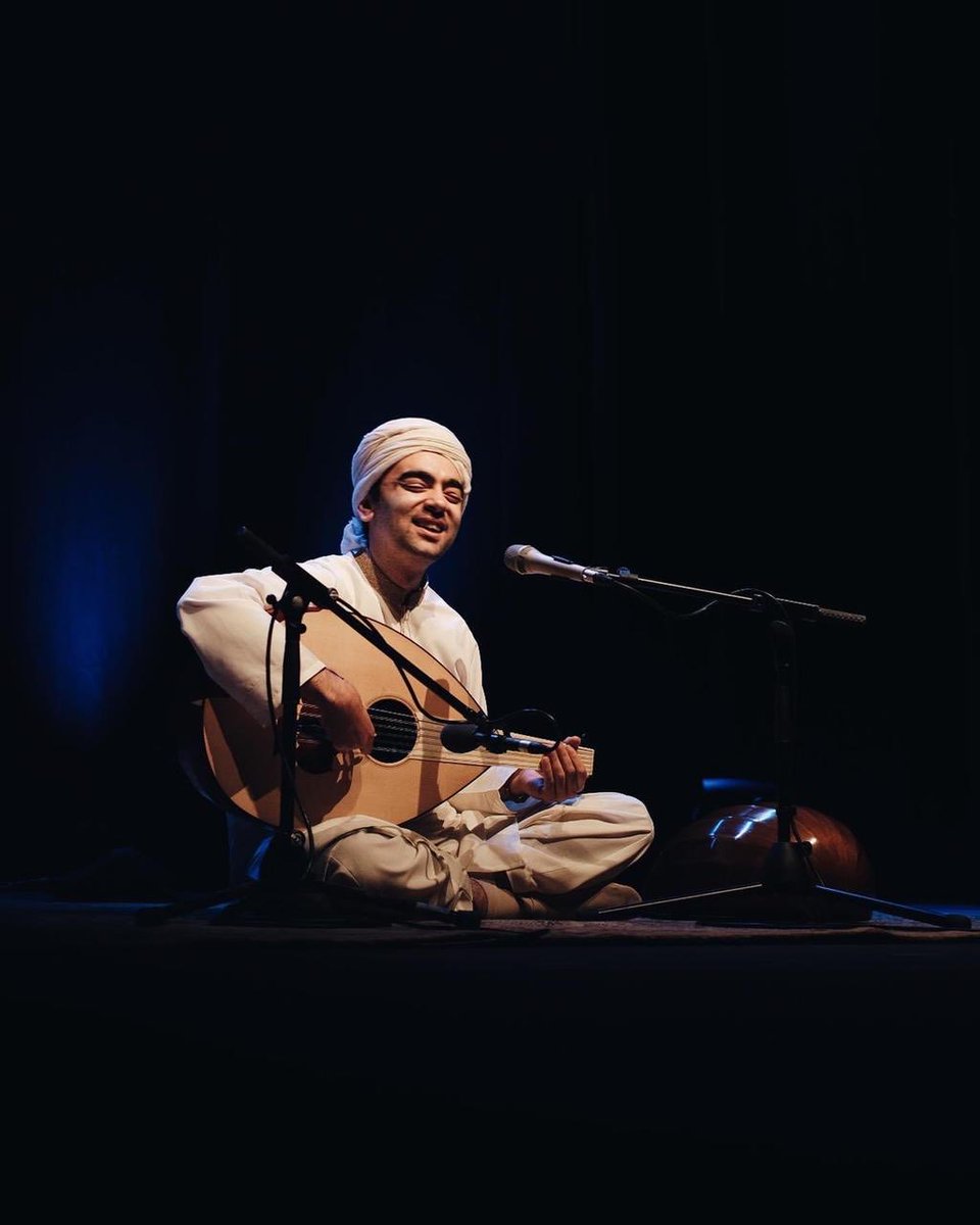 Mustafasaidm's tweet photo. من أمسية يوم أمس، إفورا، الپرتگال، #مصطفى_سعيد
From Yesterday's Concert, #TeatroGarciaDeResende #Evora #Portugal #ImaterialFestival #MustafaSaid Photos by #MatildeViegas 2021 06 21
#عود صناعة #ألبير_منصور و #زبستيان_شتانزل #Oud made by #AlbertMansour and #SebastianStenzel https://t.co/h7er2embAs