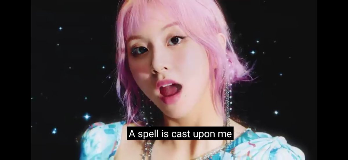 kuyamolj's tweet photo. @billboard_twice @JYPETWICE Lets do this!!! 🍸🍹🍷

#StreamAlcoholFree #AlcoholFree #TWICE https://t.co/7vi6GHdNVI