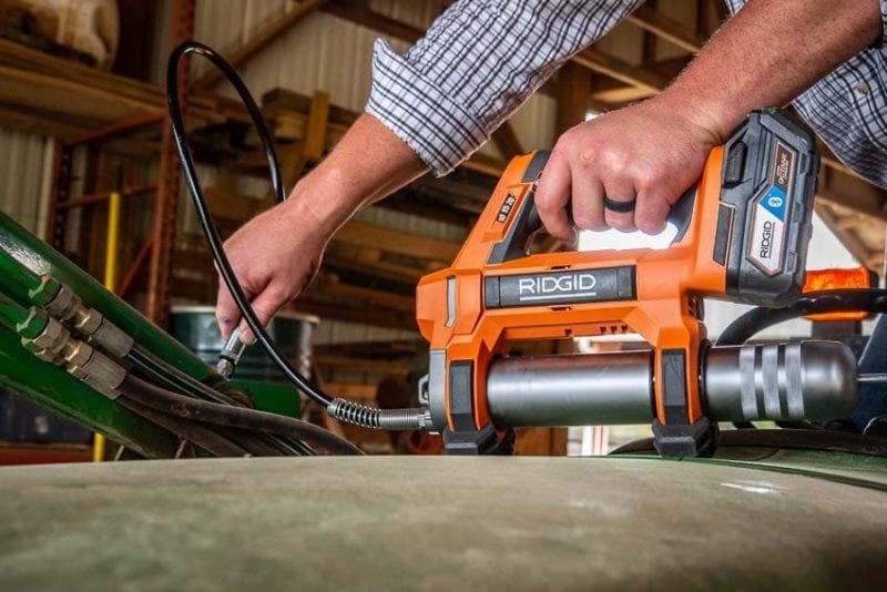 ProToolReviews's tweet photo. It took Ridgid a while to bring their cordless grease gun to The Home Depot, but it was worth the wait. Check out our review!
https://t.co/28ADgaQlO2
#RidgidPowerTools #HomeDepot #ptrrid21 #powertools https://t.co/7akv7n9GUx
