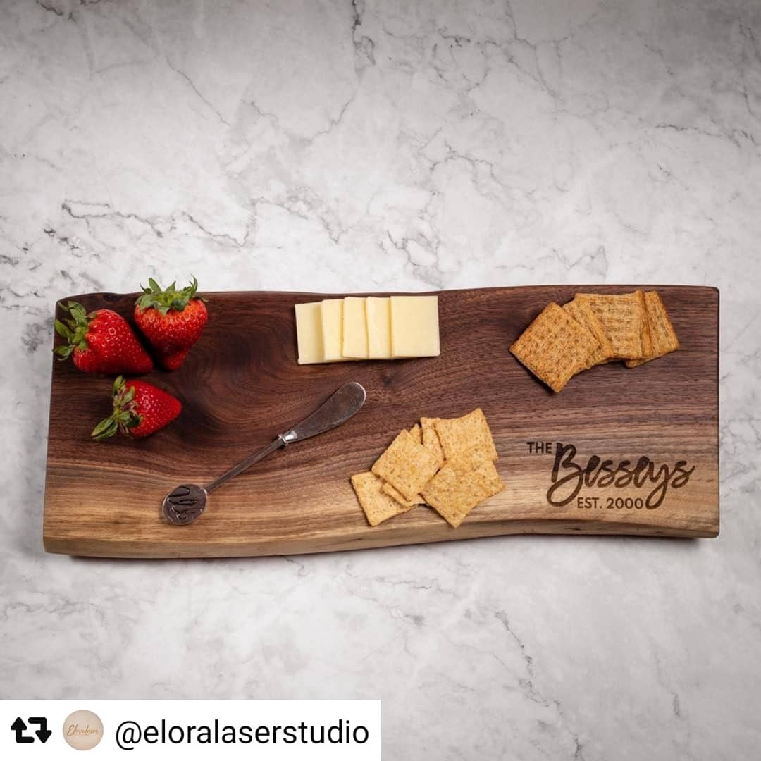 TrotecCanada's tweet photo. #madeinCanada 🇨🇦 on a Trotec laser 💥. Thanks for sharing @eloralaserstudio , we love your beautiful and clean laser engraved cutting boards! 👏
#cuttingboard #laserengraved #laserengraving #laseretched #laseretching #lasercutting #lasercut #rayjet #trotec #giftideas #gifts https://t.co/PkmSg2ZBXN