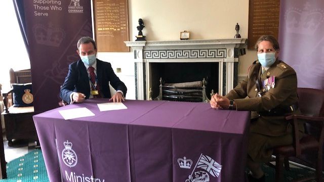 Frimley Excellence (@fhftexcel) on Twitter photo FHFT kicked off #ArmedForcesWeek 2021 by re-signing the military covenant yesterday which also coincides with the milestone 25th anniversary of our partnership with the military <a href="/DMS_JHGSE/">Joint Hospital Group South East</a> <a href="/NeilDardisFHFT/">Neil</a> <a href="/FrimleyHealth/">Frimley Health NHS Foundation Trust π</a> FHFT kicked off #ArmedForcesWeek 2021 by re-signing the military covenant yesterday which also coincides with the milestone 25th anniversary of our partnership with the military <a href="/DMS_JHGSE/">Joint Hospital Group South East</a> <a href="/NeilDardisFHFT/">Neil</a> <a href="/FrimleyHealth/">Frimley Health NHS Foundation Trust π</a>