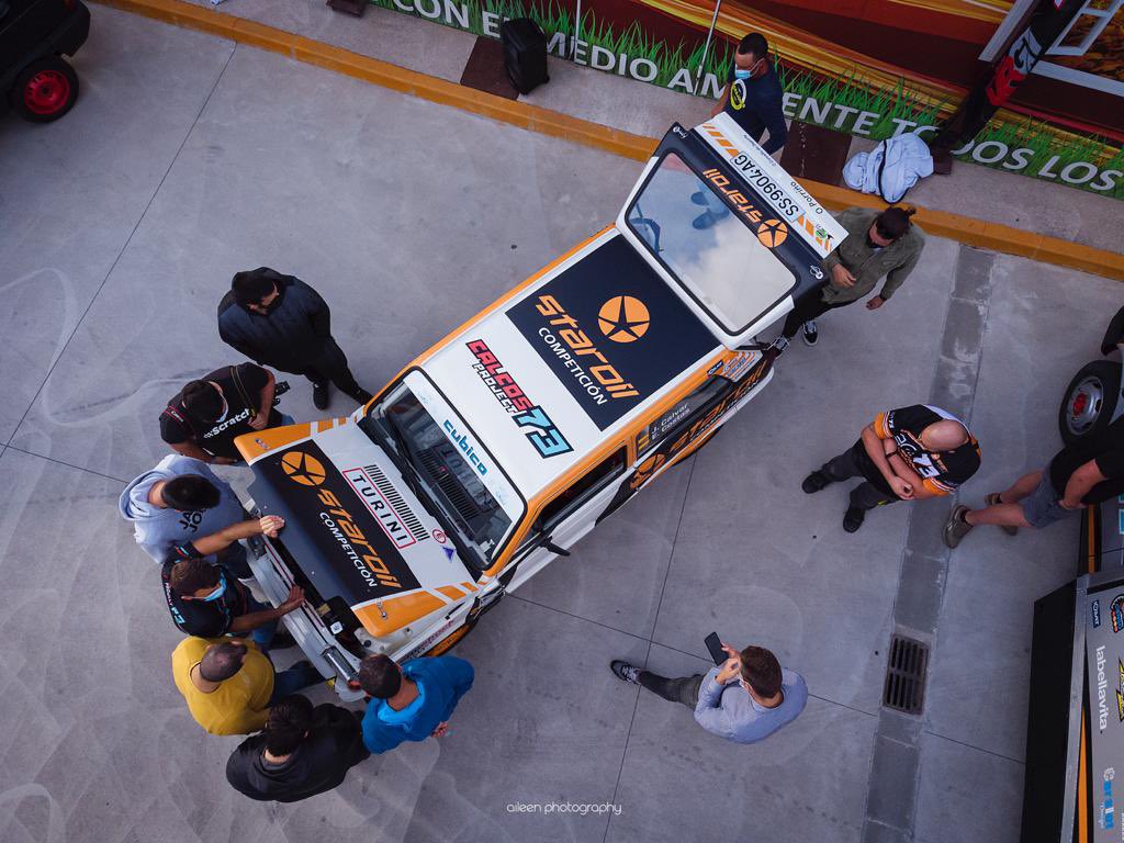 staroilcompetic's tweet photo. José Calvar y Eva Costas presentaron ayer en nuestra @EESS_Staroil de Porriño su proyecto para esta temporada. 

Darán un giro radical a lo que venían haciendo en años anteriores. Disputarán prueba icónicas por todo Europa como el Barum, el Rally du Var o el Rally du Valais. https://t.co/eFVkxf5pDK