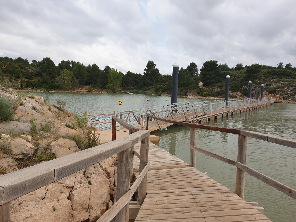 AlmansaCiudad's tweet photo. 🚵🚣 El pantano de Almansa es ideal para disfrutar de la naturaleza, practicar diferentes deportes y desconectar de la rutina diaria. #Almansa♥️ https://t.co/qjFnnjqZbQ