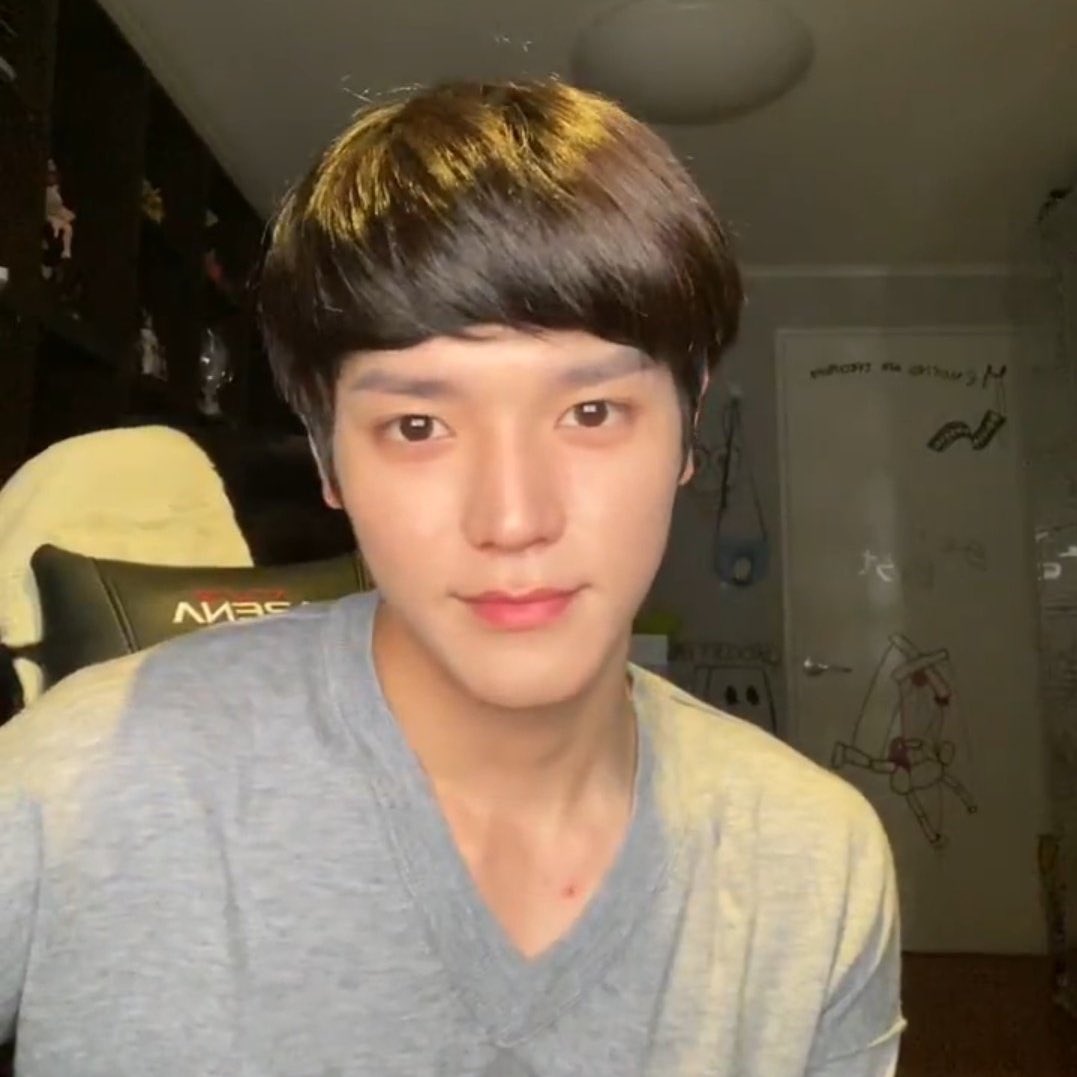 taeyong in his belieber era