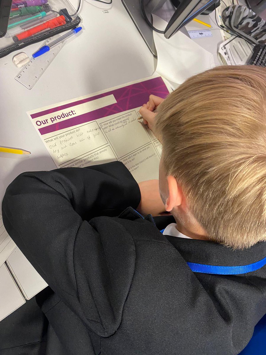 allaboutfutures's tweet photo. CREST Discovery Day LIVE @HalewoodAcademy 

With the brainstorming over &amp; the ideas flowing, all of our teams are busy designing their products.💡 
We can’t wait for their presentations! 🙌🏻

Follow LIVE: @allaboutstem @crestnorthwest

@CRESTAwards @royalsociety @BritSciAssoc https://t.co/7xYYkO5uYb