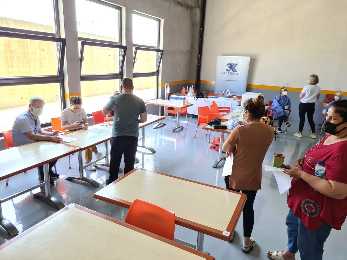 Fabrikamızda bugün, Sağlık Bakanlığımızın “Yerinde Aşı” programı kapsamında gerçekleştirdiği iş yerinde aşılama süreci tamamlanmıştır.