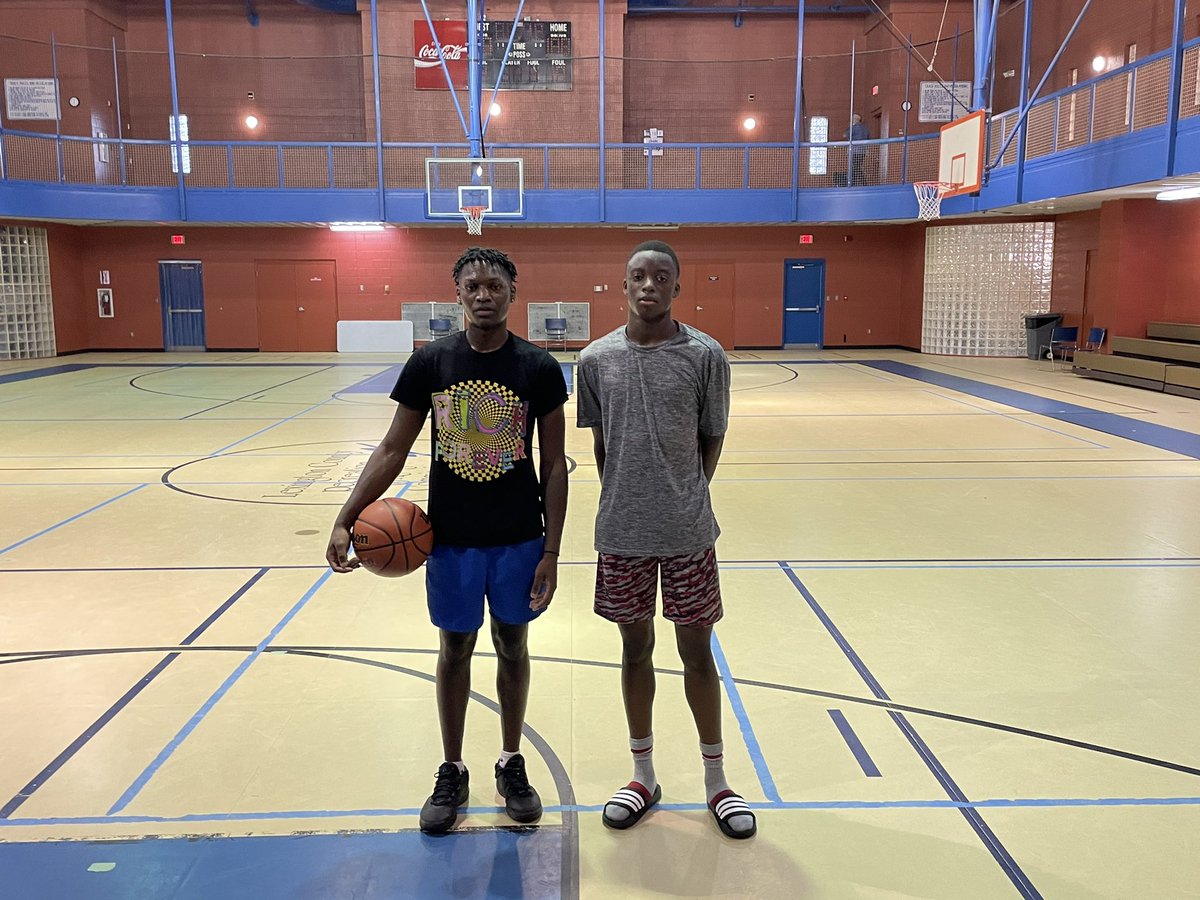 HTPro10's tweet photo. Great #BreakfastClub workout this morning & Monday morning! (@isaiahw1lliams) not pictured #HustleTeamPro #HTPRO10 https://t.co/b9UGSqQjN9