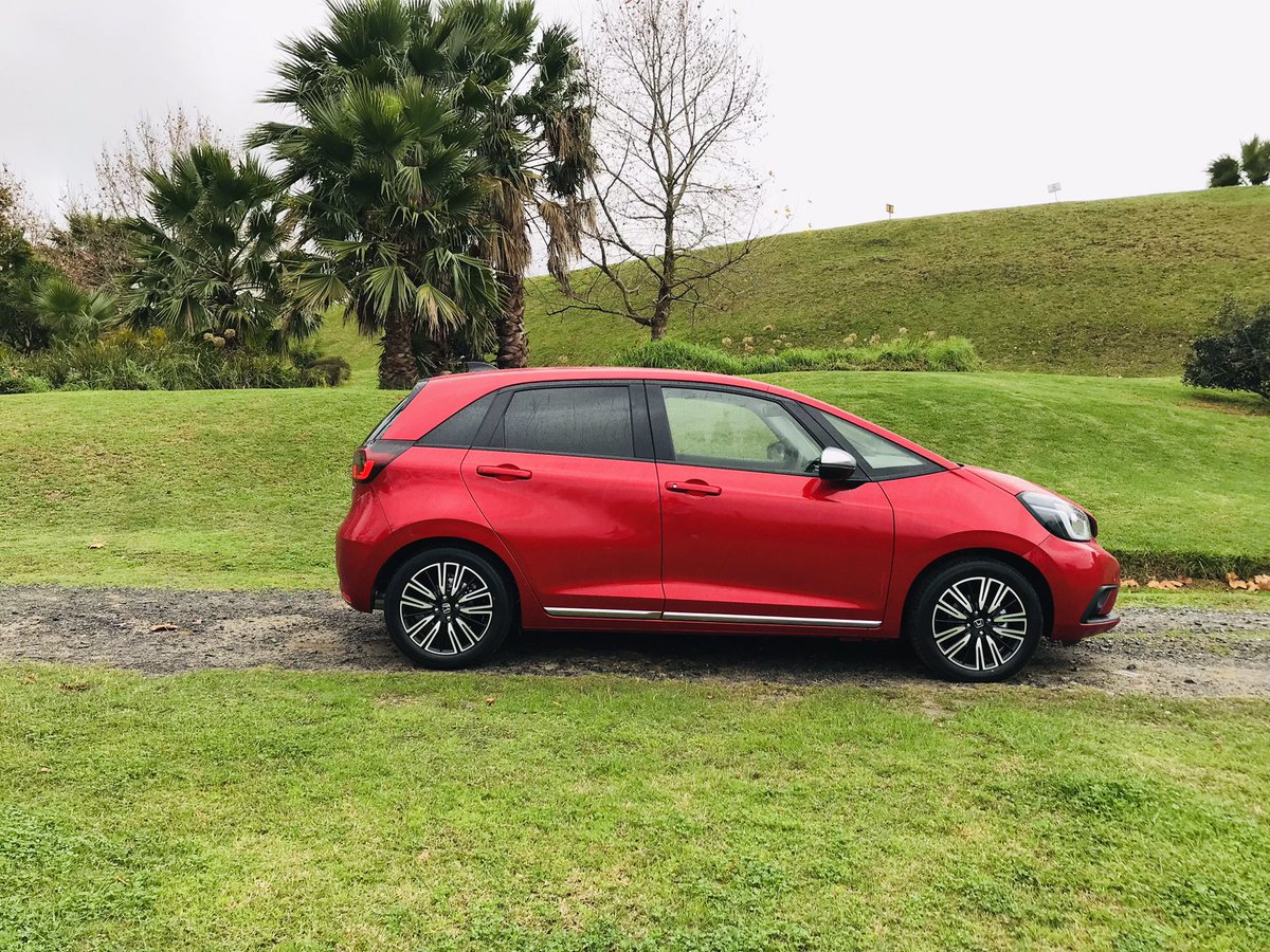 Ntsako Mthethwa tweet media