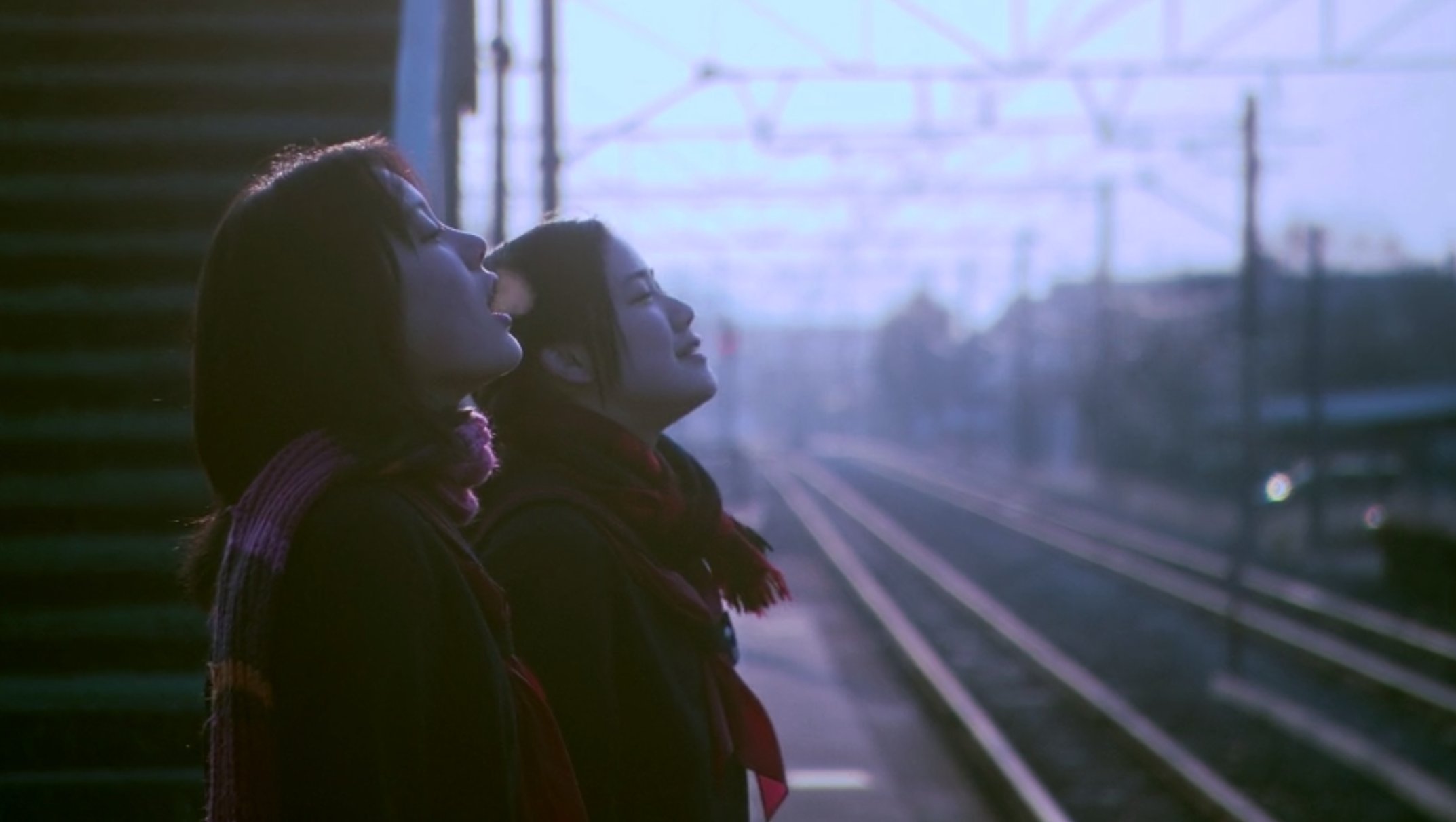 空翔ぶギロチン 73 スリ ジョニー トーと言えばカッコいい銃撃戦が話題に上がりますが本作は スリ 合戦です 子洒落たコメディ調から一転 クライマックスのスリの達人たちによる スリ合戦 は超絶にかっちょいい T Co Prz5trcnas Twitter