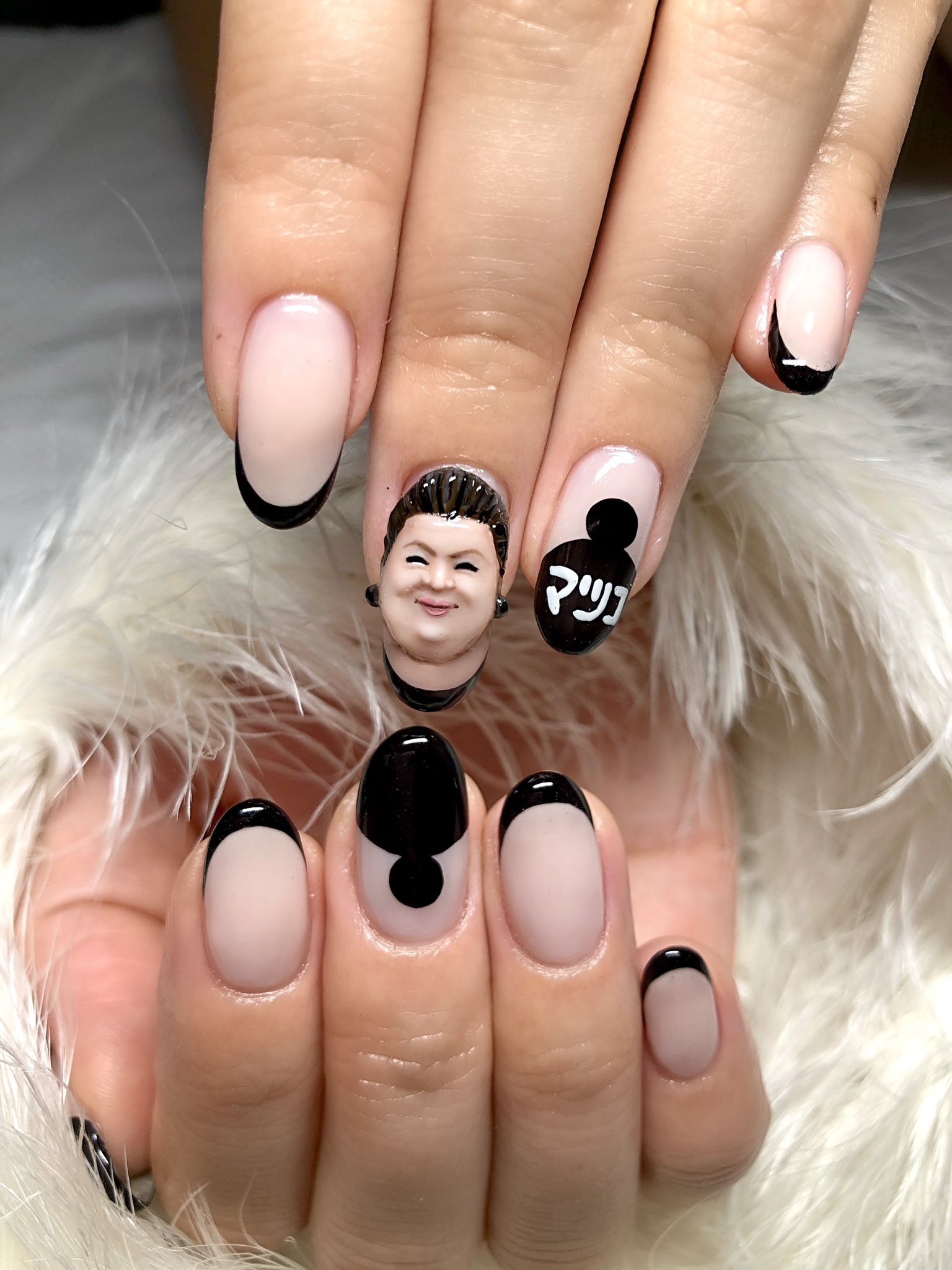 矢島拓 マツコ デラックスさんをモチーフにしたネイル作り終わって チャンネル変えたらマツコの知らない世界やってたー 今日は私の マツコ記念日 マツコの知らない世界 マツコさんネイルが可愛すぎる T Co A86epsz2p8 Twitter