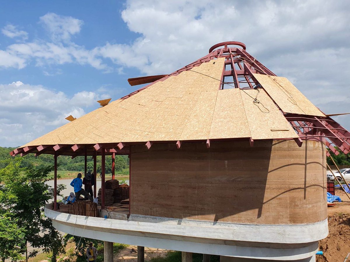 IF_bkk's tweet photo. โมเดลกับของจริง อันไหนเนียนกว่ากัน?
.
#IF #integratedfield #architecture #interiordesign
#underconstrution https://t.co/LcHO52EzVD