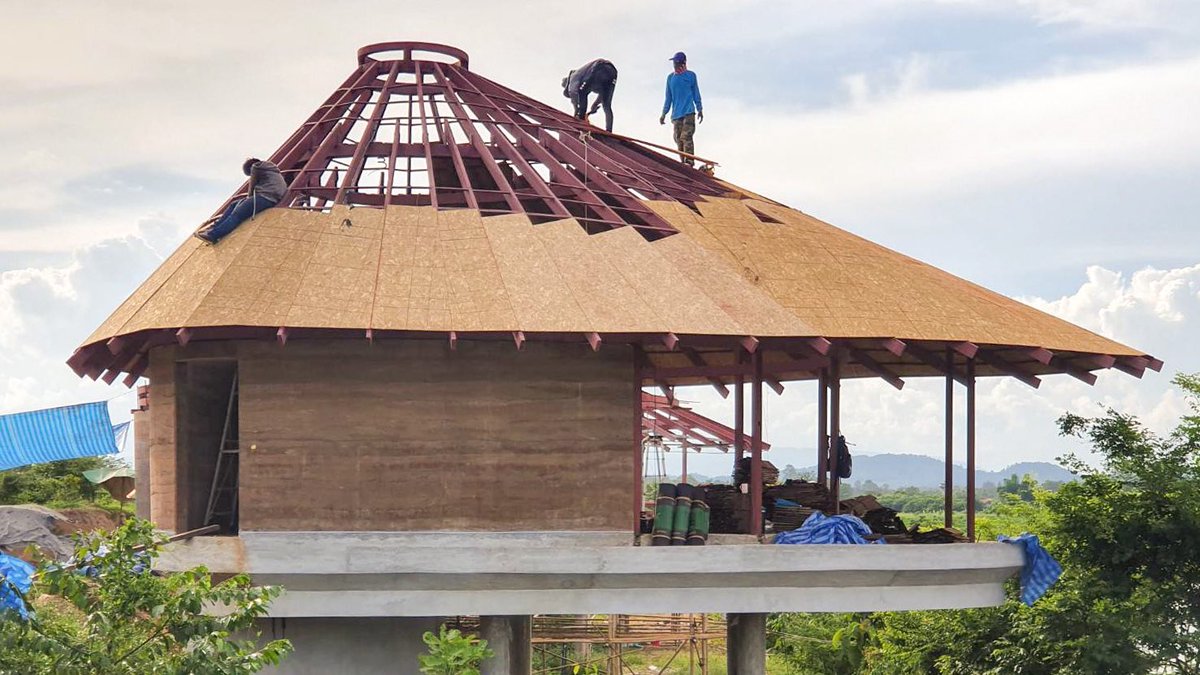 IF_bkk's tweet photo. โมเดลกับของจริง อันไหนเนียนกว่ากัน?
.
#IF #integratedfield #architecture #interiordesign
#underconstrution https://t.co/LcHO52EzVD