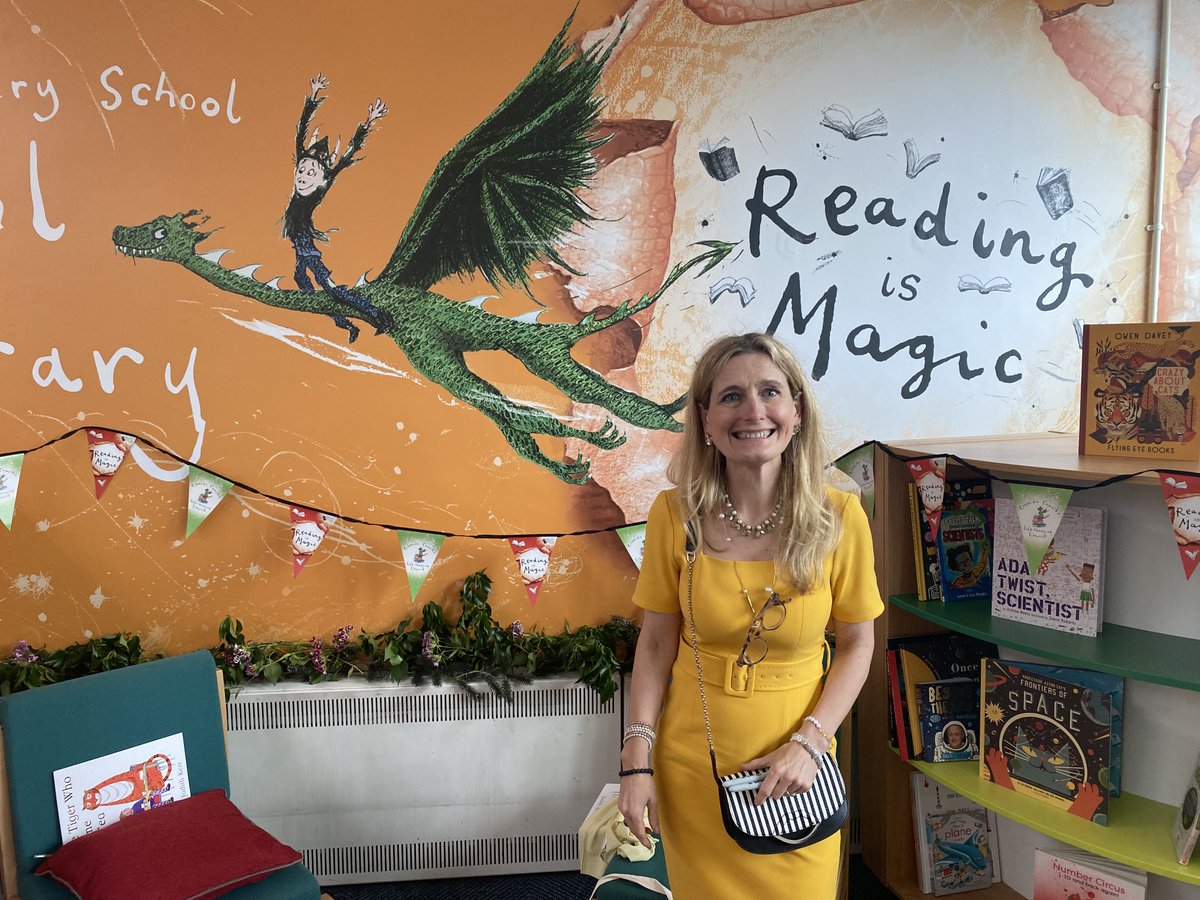CressidaCowell's tweet image. WHAT a wonderful new space! One of the children @PrimaryGriffin said: ‘I didn’t like not having a library because I had to read the same book over and over again’ - No longer! 1,000 new books and a great buzz about reading #lifechanginglibraries #magicisforeveryone