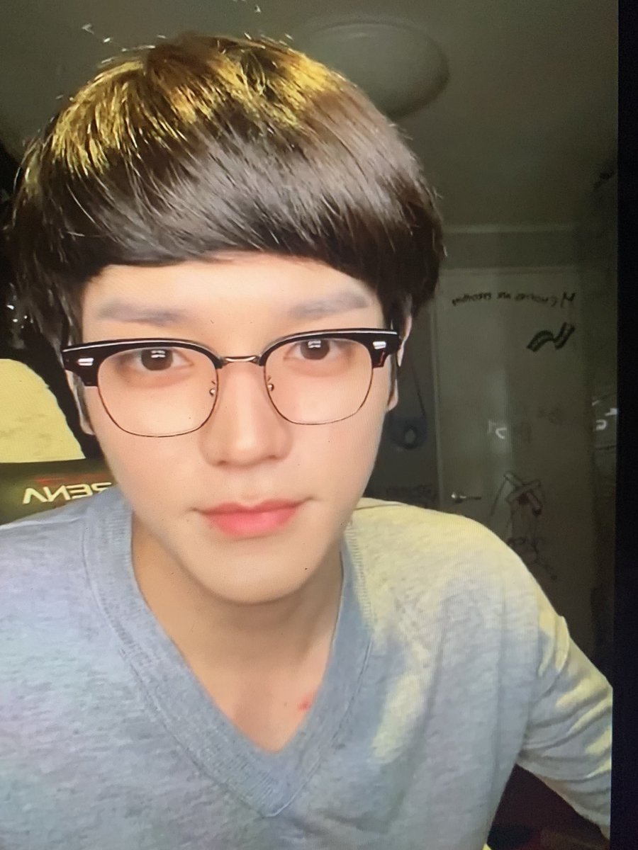 pan_2kiez's tweet photo. เชื่อแล้วว่าทรงผมมีผลจริงๆ555555 https://t.co/Q7mLf3mGWk