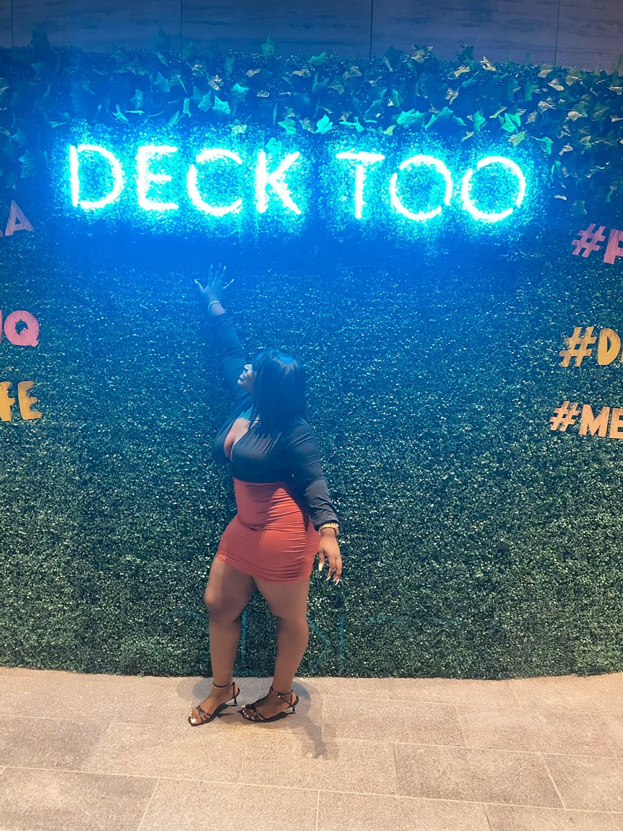 olixx_ob's tweet photo. Olives the realtor👌❤️ Check out some of our homes on IG: olivhomes 💓💓💓 https://t.co/RF3AzQCXvb