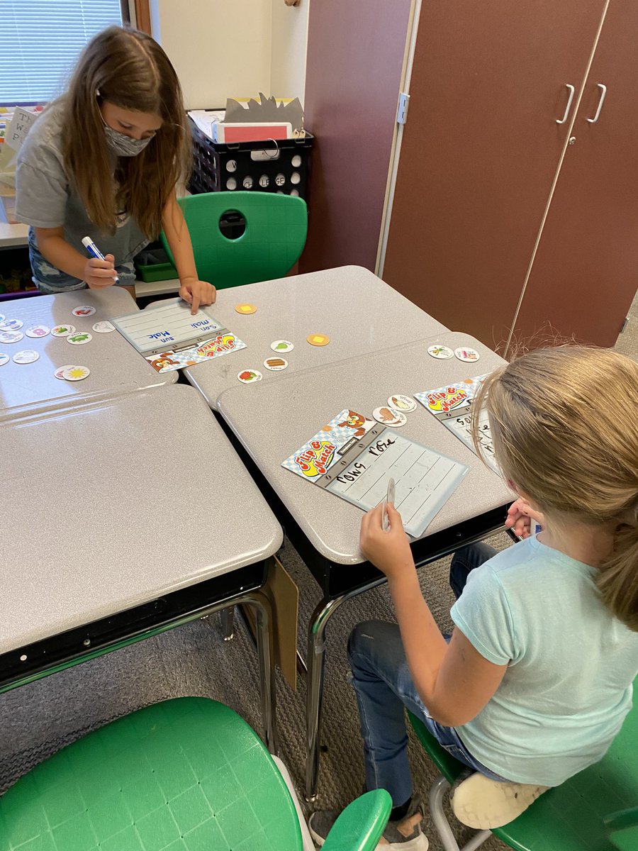 Antonyms, synonyms, context clues, homonyms, and more! Our students are practicing skills and various ways, such as games. #SummerSchool #Teamwork