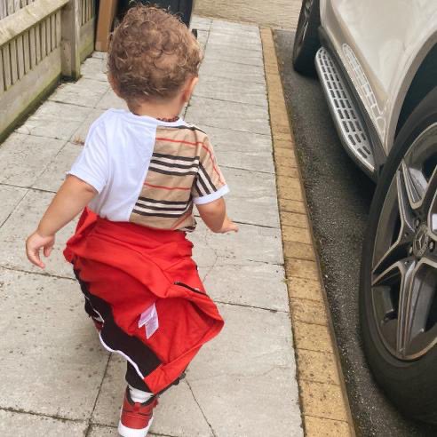 👑 Kairo showing me how to dress! 
Follow me in the <a href="/LIKEtoKNOW/">Ms Smith</a>.it shopping app to shop this post and get my exclusive app-only content!

#liketkit #LTKshoecrush #LTKbaby #LTKkids
<a href="/liketoknow/">Ms Smith</a>.it
liketk.it/3iaVC