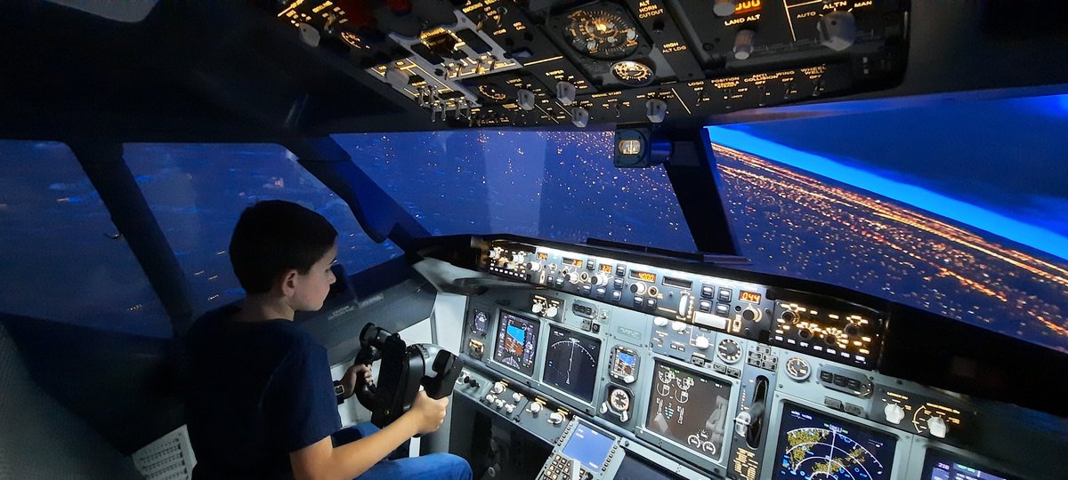 flightsimNE's tweet photo. Top flying over the last few days with all the simulators in action.
#FlightSimCentre #NewcastleFlightSimulator #avgeek #avgeeks #pilotlife #pilottraining https://t.co/TarxBvnmVM