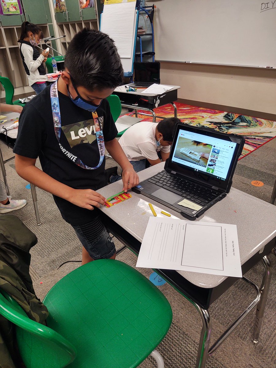 sbowen317's tweet image. After researching simple machines, our third grade students applied what they have learned to create their own simple machines. #SummerSchool #SimpleMachines #CuriousStudents