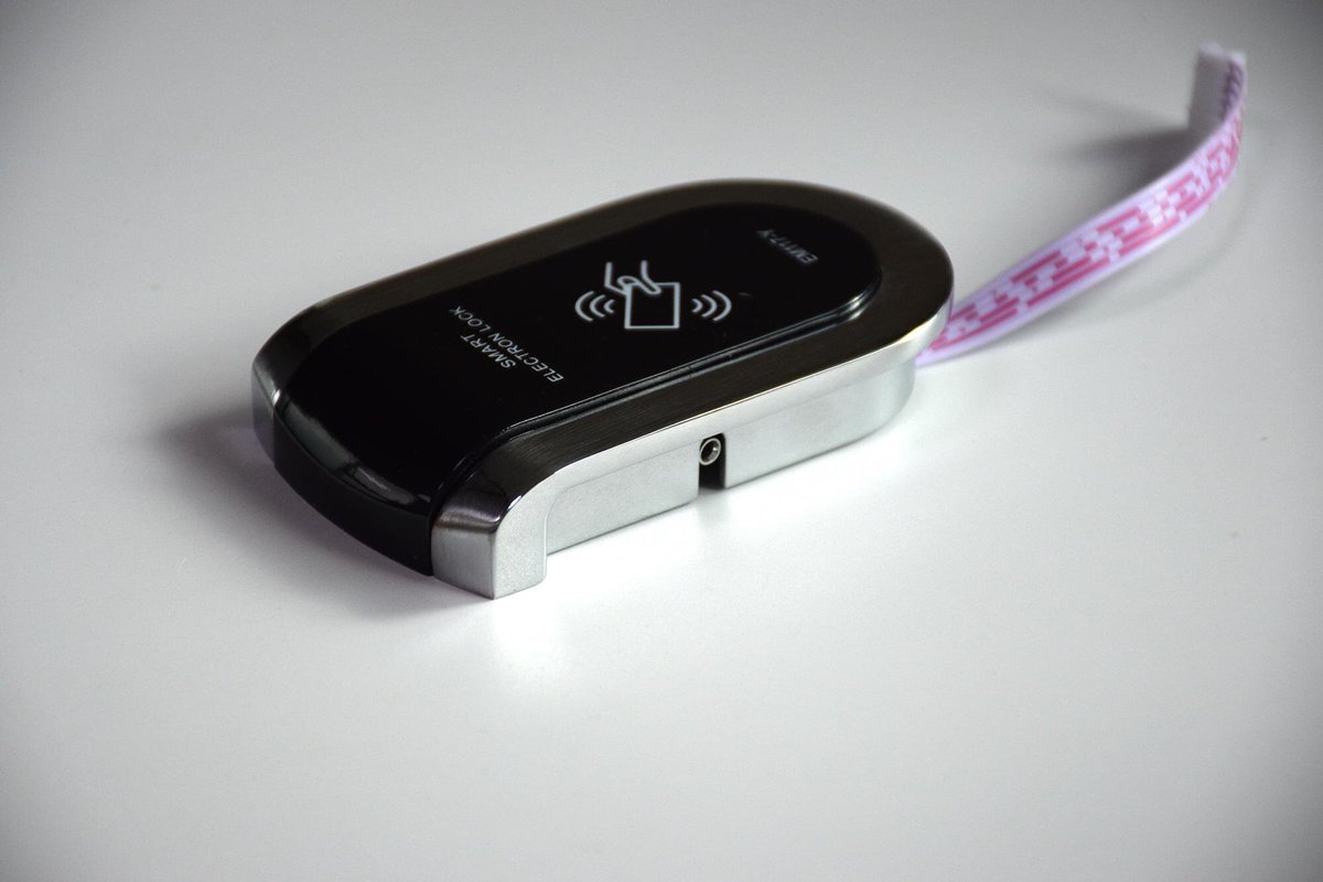 Yorfansmartlock's tweet image. rfid locker lock
digital locker lock
email:info@yorfan.com
web:yorfan.com
whatsapp:+86 18620348455
#rfidlockerlock #cardlockerlock #lockerlocks #cardlock #officelockerlock #officefitout #furniturelock #cabinetlock #rfidlocks #smartlock #cardlocks #officeinteriorideas