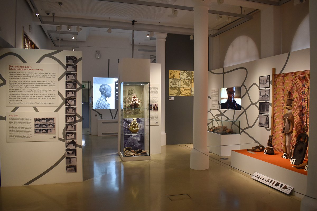 [Re:]Entanglements tweet media