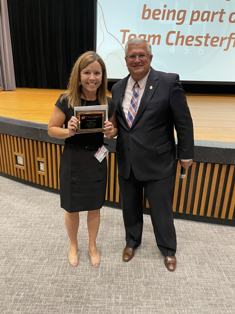 ThomasTaylorEdD's tweet photo. Congratulations to our Principals of the Year @JPhillips_CHHS @dwasnock @principalhayes1 @LindsayMottley - so proud of you and your leadership!  You make #oneCCPS a better place! @ccpsinfo https://t.co/NRyVh5uWM9