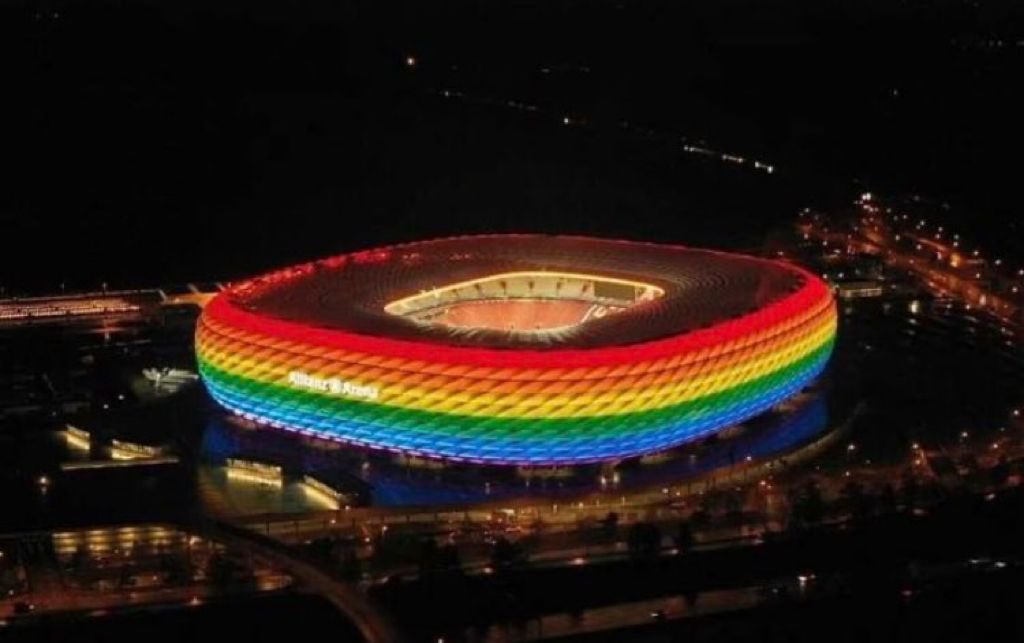No pongáis esta imagen mencionando a la <a href="/UEFA/">UEFA</a> que no le gusta