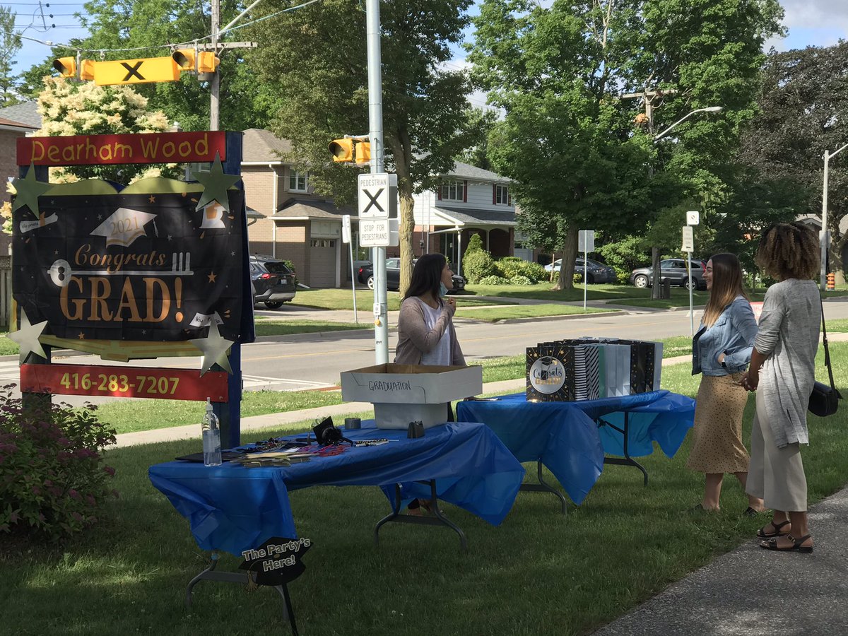 AtPoplar's tweet image. Getting ready to celebrate our graduates @AtPoplar