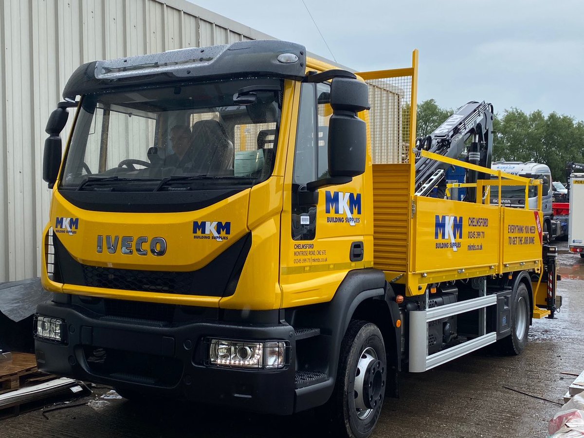 mwhullltd's tweet photo. Another completed build rolling off the production line! 16T Iveco eurocargo with Atlas crane for @mkmbs through @NETVLtd. Fully type approved and built, painted and livery applied in-house by MW Graphics. #MKM #NETV #MWGraphics #MartinWilliamsHull https://t.co/xMYMnBXmUa