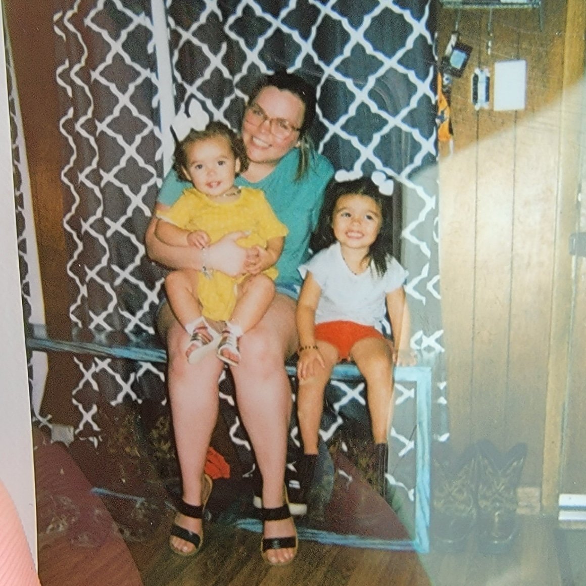 javierebotello's tweet photo. My whole world in one picture, I sure miss yall and love yall very much! ❤ https://t.co/aVGx0qOTOn
