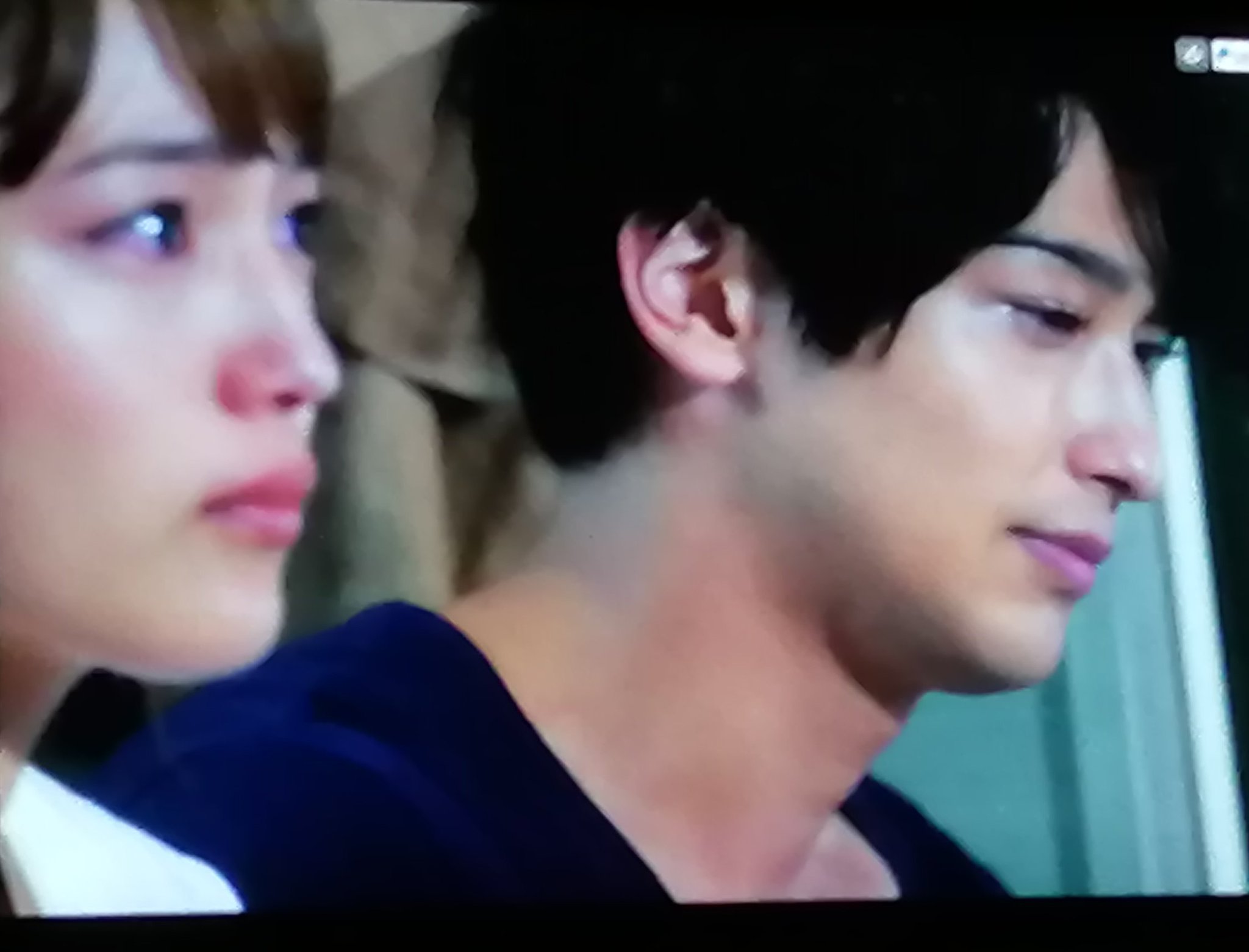 18 1 31 着飾る恋には理由があって 着飾る恋 豆柴真柴 さんの 川口春奈 さんの この耳に髪がかかる髪型 真似したいのに マスクがあると出来ない問題 私だけじゃないはず