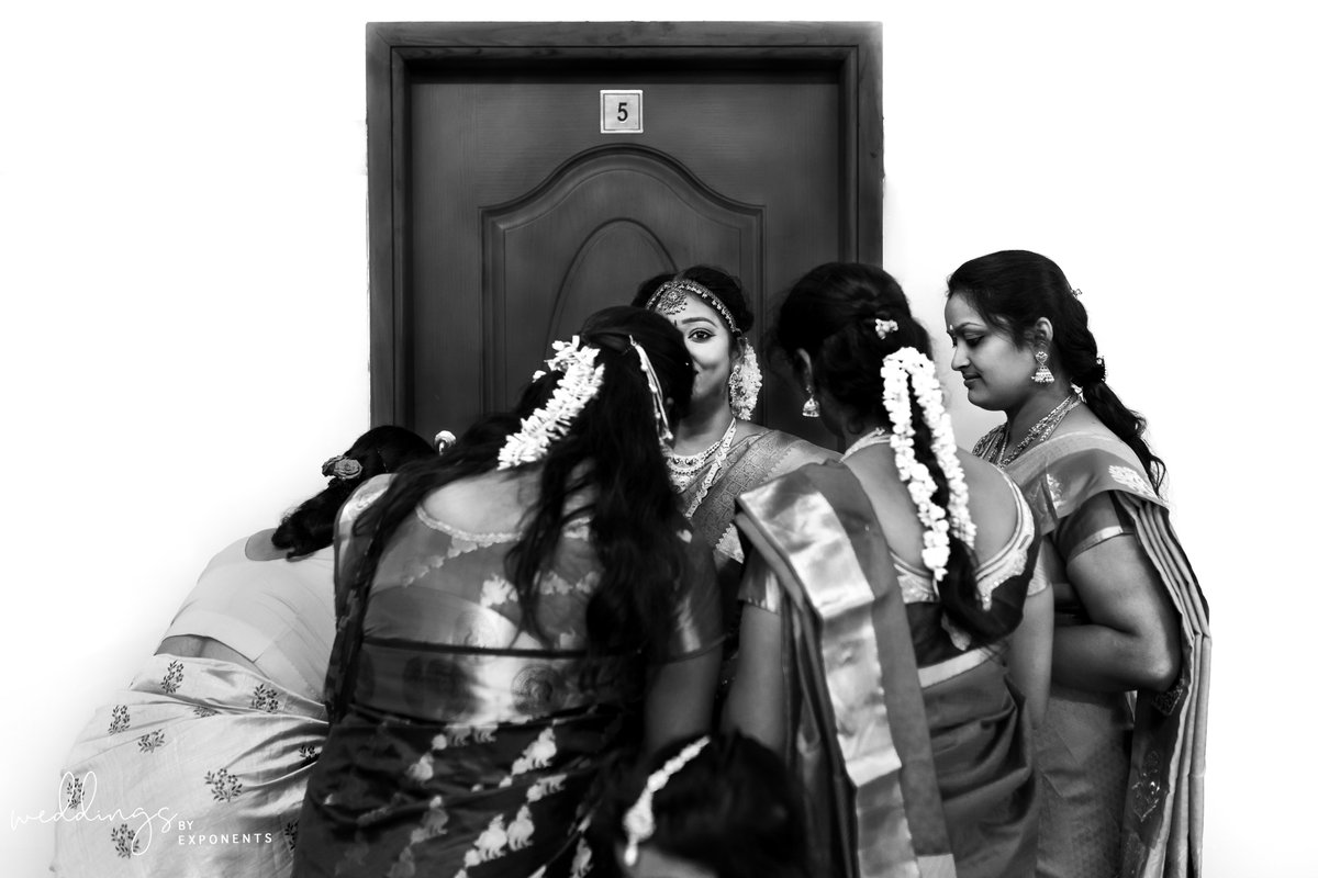 The only way to find out if someone is heartfully smiling is through their eyes!!
.
.
Shot with: <a href="/SonyAlpha/">Sony | Alpha</a> 

Shot by: <a href="/EbenSam9/">Eben Sam</a> 
.
.
#weddingsbyexponents #blackandwhitephotography #bridemaids #bridemaidsdress #weddingstyle #girlssquad #bridesmaidshair #letsgetmarried #bridesquad