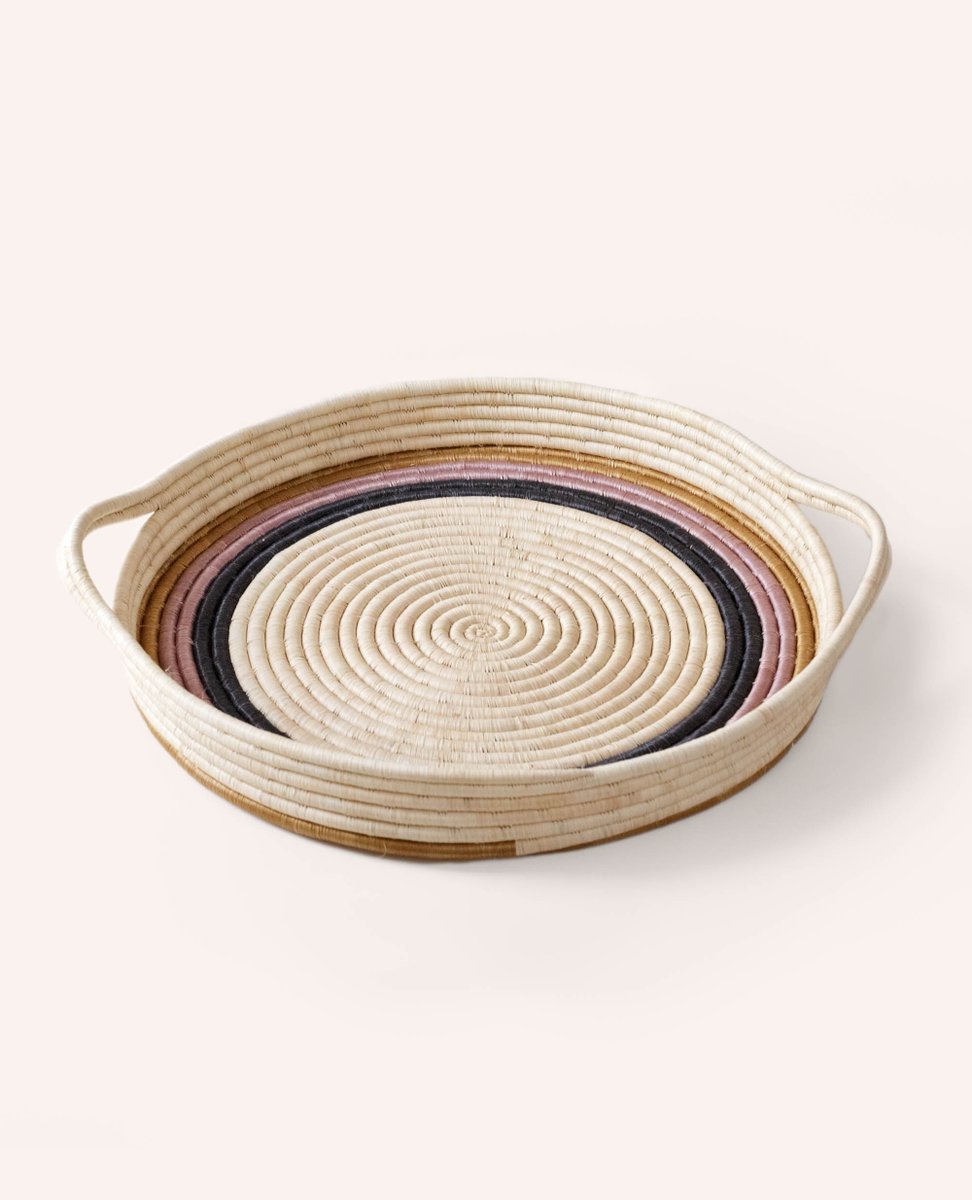 We're serving up something special with our new Double Handle Tray!

Capturing the colors that inspire us, this beautifully handwoven tray is a sturdy piece that's perfect as an accent on a coffee table, kitchen island, or used to treat yourself to breakfast in bed!

#indegomade