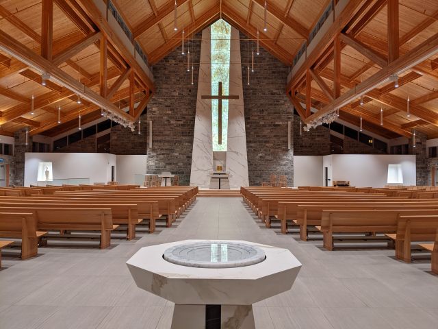 Melloul_Blamey's tweet image. This new single-story church consisted of 31,000sf. This build included timber roof structure, irrigation system, liturgical furniture, liturgical artwork, custom light fixtures and many more unique features
@LarkinArch @RombaldInc @ZONengineering