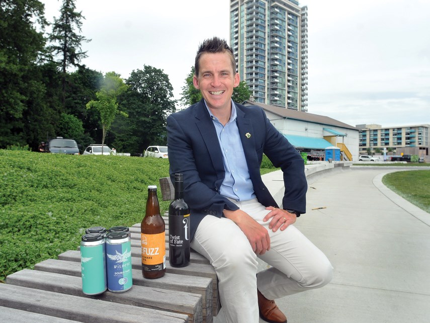 District of North Van endorses pilot project to allow booze in parks dlvr.it/S2Dwd2