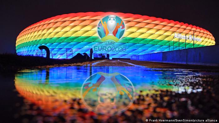 RoefsJan's tweet photo. #Munich let's fight for equality and freedom, let the rainbow colors shine! #EUFA2020 #Orban https://t.co/by0Ywet256