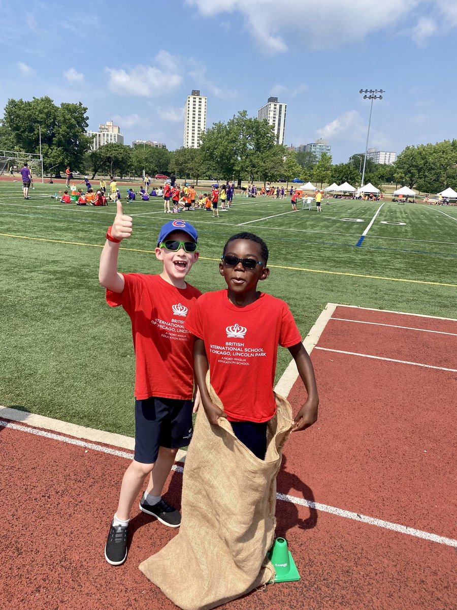 BISCLPYear3's tweet photo. The #MarvelousMonkeys are ready to give it their all for their houses in the sack race! #sportsday2021 @BISCLPYear3 @BISCLincolnPark @NAEducation https://t.co/Mo8SJV5juB