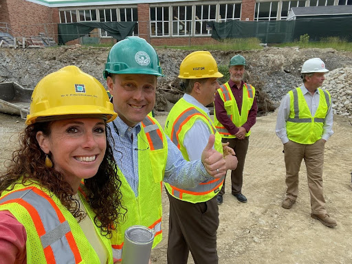 SenatorDiZoglio's tweet photo. Great to see the incredible progress being made on the new #PentucketRegional Middle-High School #project! Thank you to Superintendent Bartholomew and the entire #Pentucket team for your efforts on making this dream a reality! https://t.co/k8p6GBTyaU