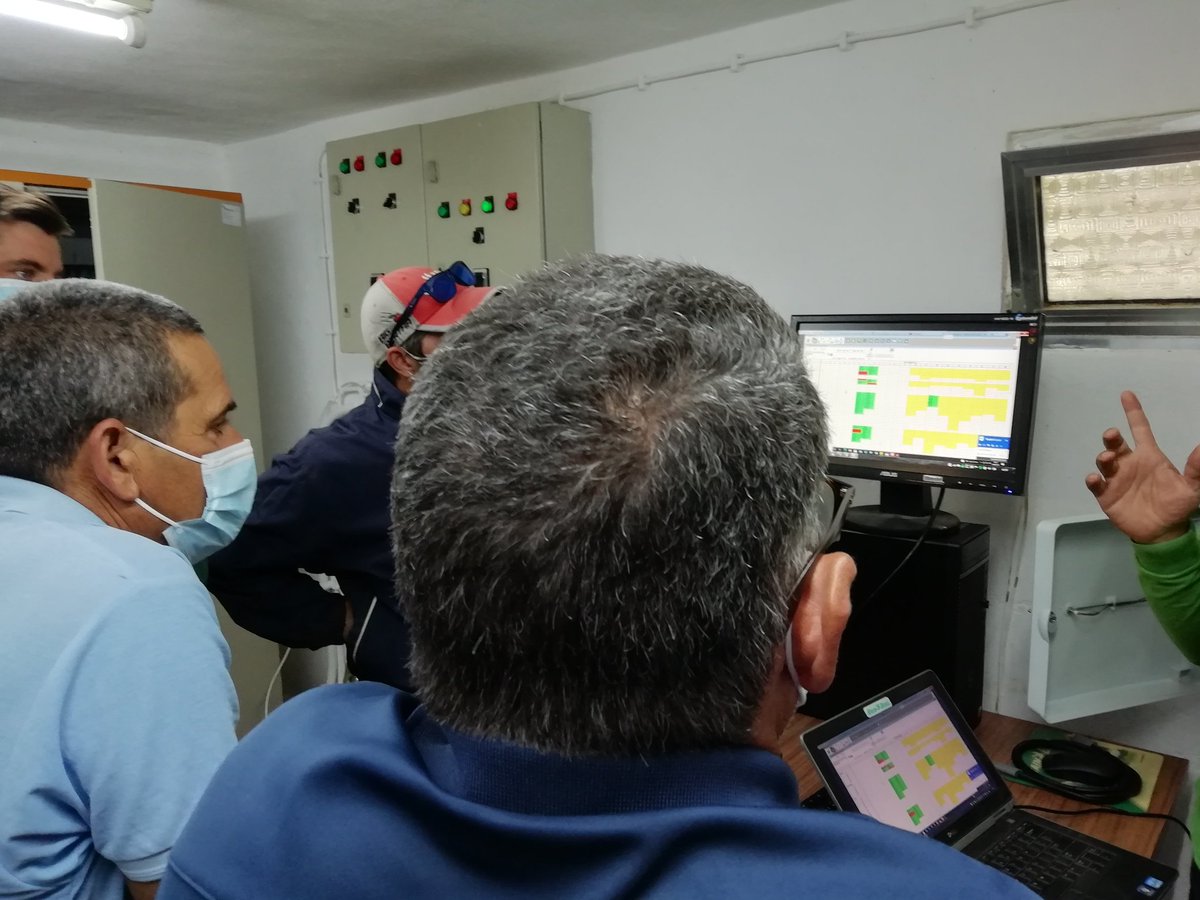 PauloGamboa2's tweet photo. Instalação Sistema Central Nimbus II Version 8
#ICsystem @RainBirdGolf
@Dompedrogolf
Laguna Golfe 
Connect to the future
🇵🇹 💦 https://t.co/m5Y3iS47LF