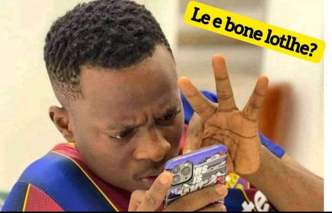 mayoni25's tweet photo. @lulu_menziwa Some of us are out here, like 🙈🙈🙈🤣🤣🤣 https://t.co/bh5V2TWDXj