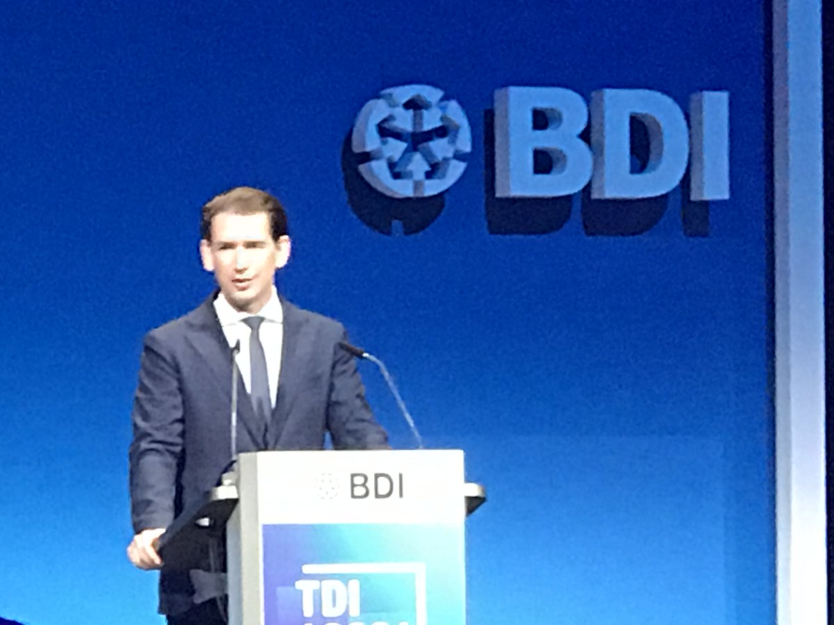 Für <a href="/sebastiankurz/">Sebastian Kurz</a> ist Wettbewerbsfähigkeit die Messlatte für Resilienz, digitalen Binnenmarkt und Klimaschutz. Der #Bundeskanzler bringt klares Statement, verpackt in charmantes österreichisches Understatement #TDI21 #ChoicingTheNew