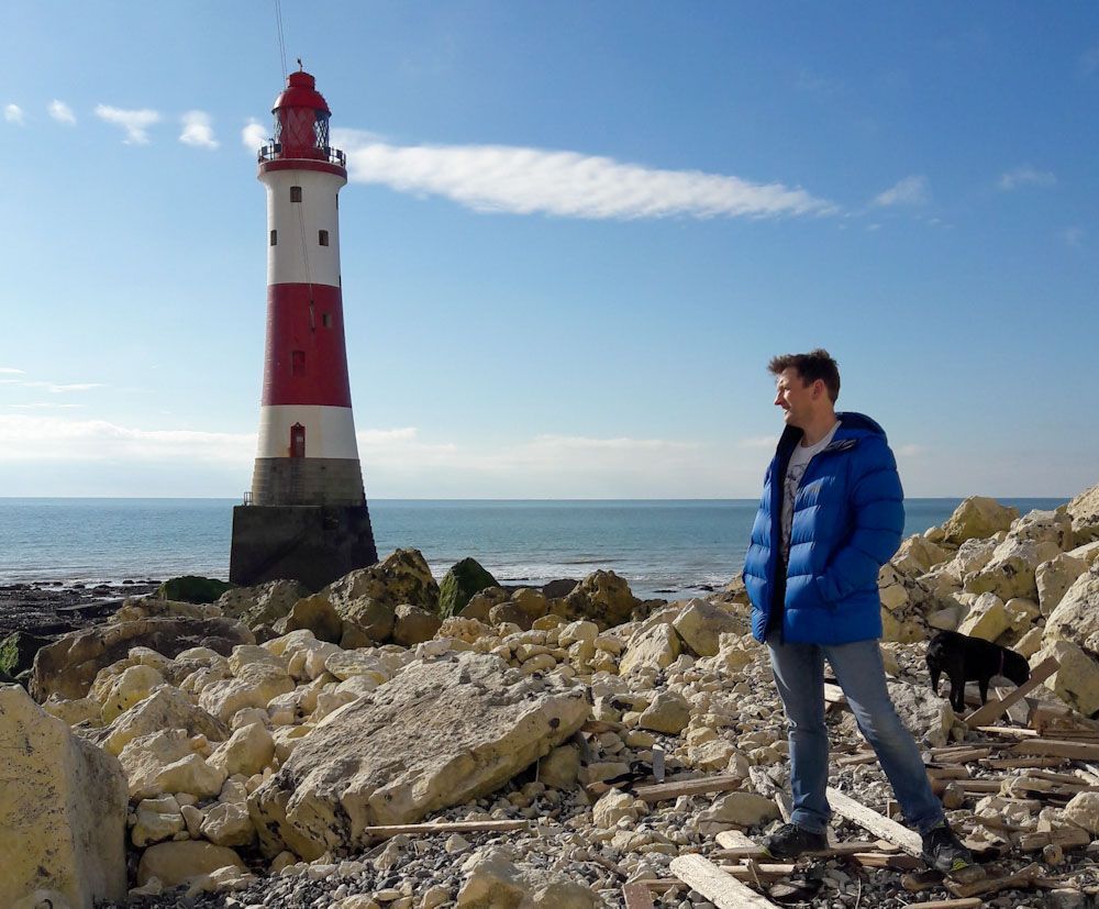 AWE365's tweet image. Looking for a lightweight down insulator jacket for next winter or for mountain sports? Then check out this review of the Verglas Icefall jacket from Helly Hansen:  buff.ly/3gwhRgI
#jacket #insulator #midlayer #HellyHansen #BeachyHead @HellyHansen